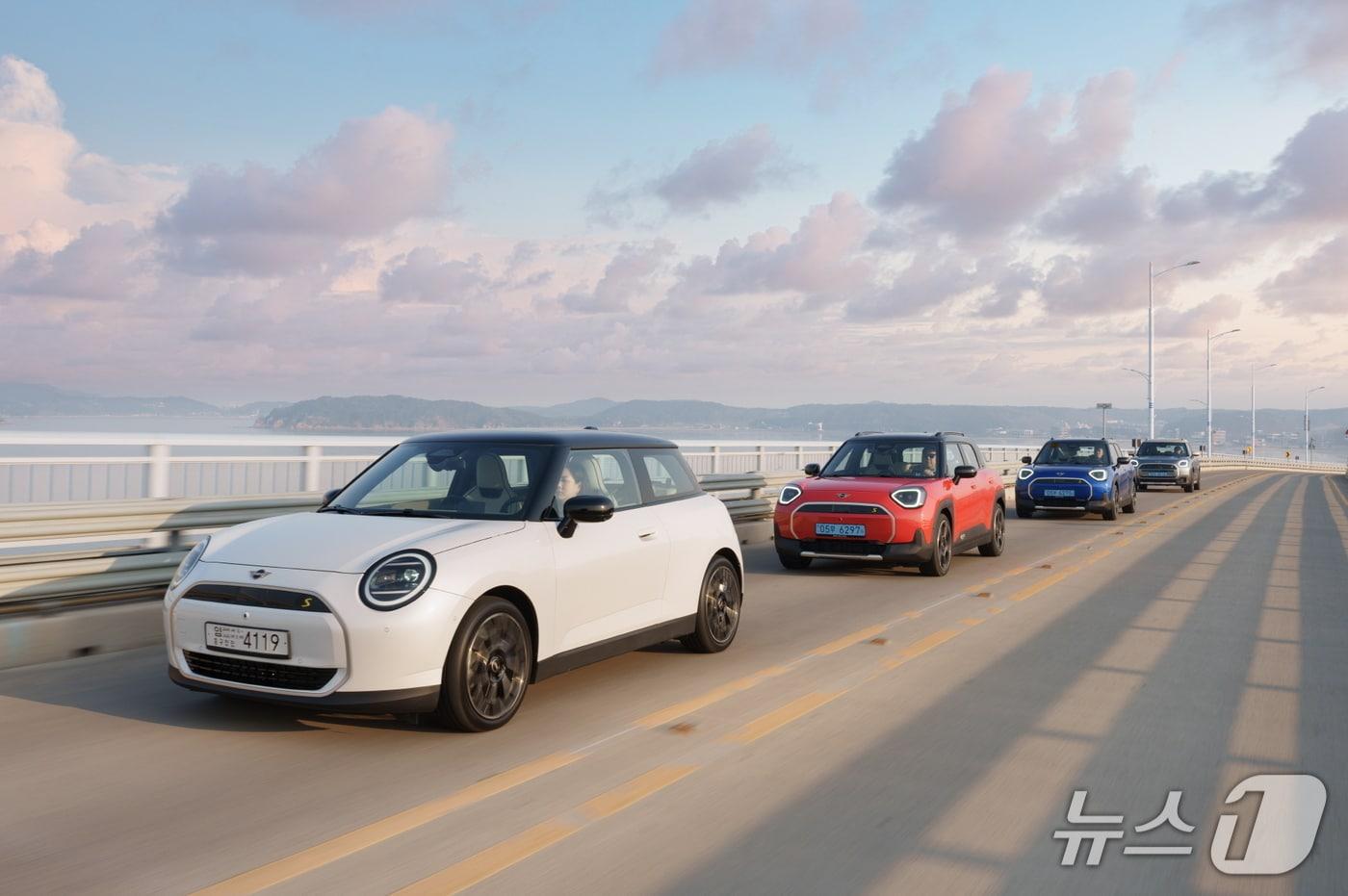 MINI 코리아는 고객의 안전한 운행과 편리한 차량 관리를 지원하기 위한 선제적 차량 관리 서비스 '프로액티브 케어'(Proactive Care)를 도입한다고 21일 밝혔다. 