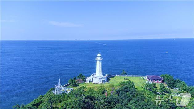 본문 이미지 - 말도등대 전경&#40;해양수산부 제공&#41;