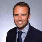 본문 이미지 - 오는 9월 1일자로 르노코리아 신임 대표이사 사장에 부임하는 니콜라 빠리 르노그룹 구매 담당 부사장&lt;자료사진&gt;&#40;링크드인 계정 갈무리&#41;. 2025.07.21.