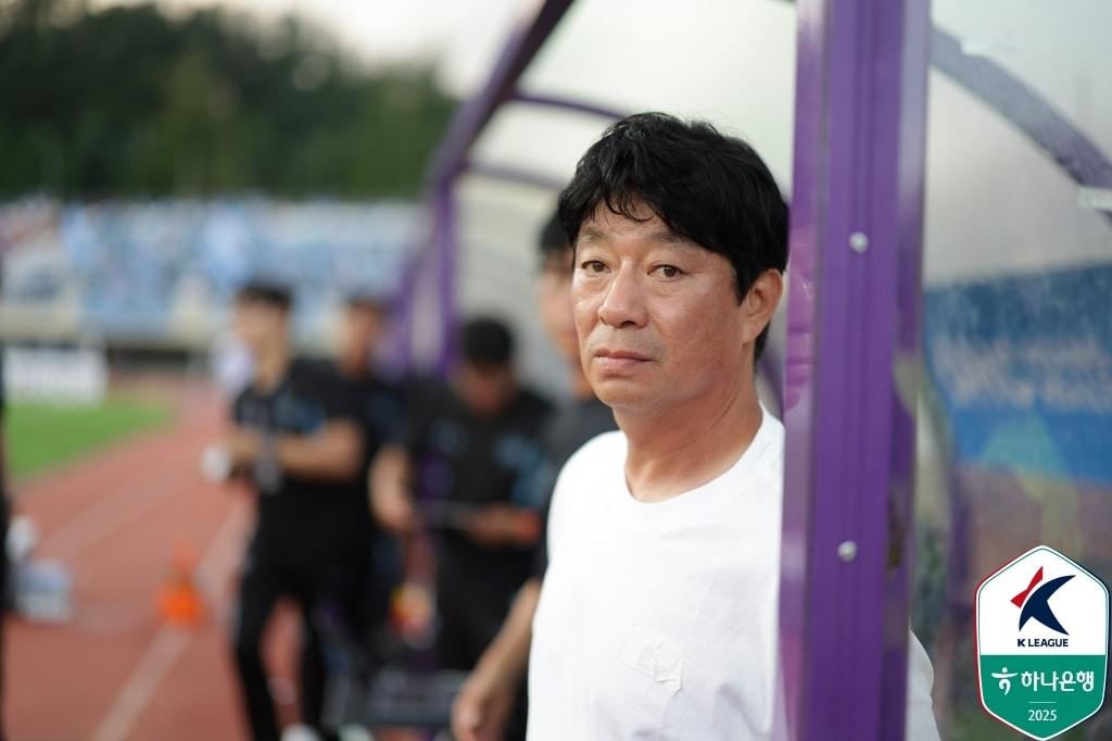 본문 이미지 - 김병수 대구 감독(한국프로축구연맹 제공)