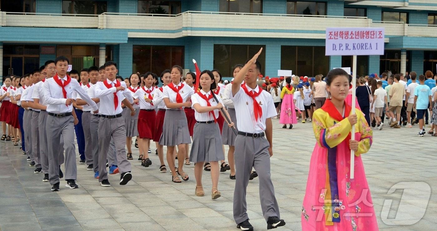 &#40;평양 노동신문=뉴스1&#41; = 북한 노동당 기관지 노동신문은 23일 송도원국제소년단야영소에서 조로&#40;북러&#41;소년친선야영이 전날 시작됐다고 보도했다. [국내에서만 사용가능. 재배포 금지. DB 금지. For Use Only in the Republic of Korea. Redistribution Prohibited] rodongphoto@news1.kr