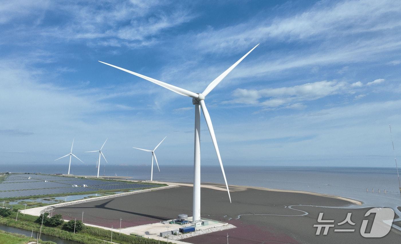 국제 인증기간 UL로부터 국내 최초로 형식인증을 취득한 두산에너빌리티 10MW 해상풍력발전기 (사진제공 = 두산에너빌리티) 