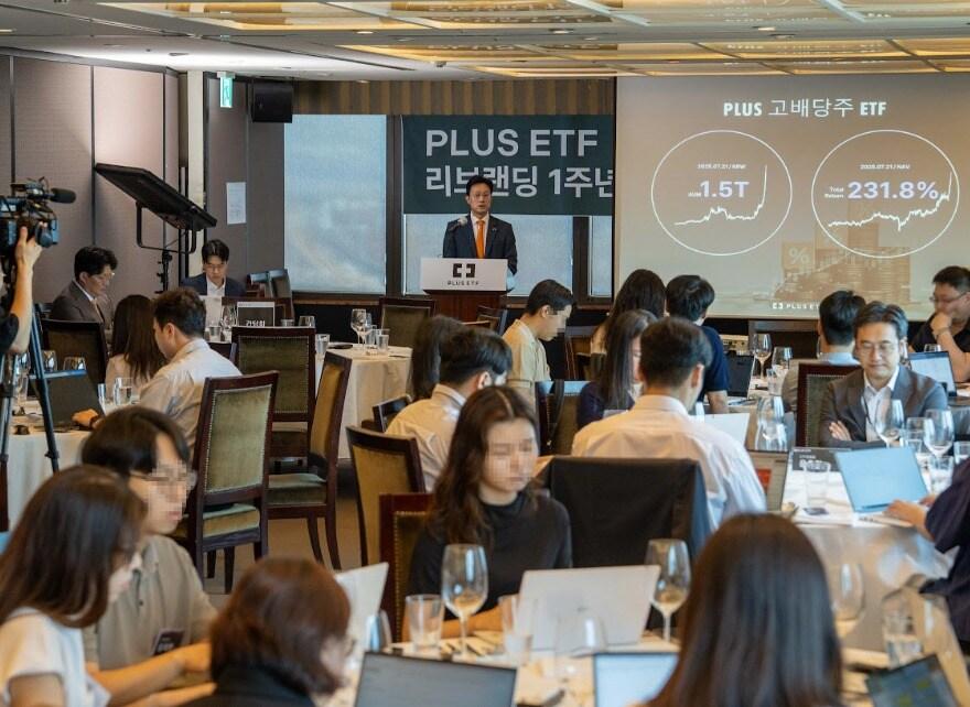 본문 이미지 - 최영진 한화자산운용 최고마캐팅책임자(CMO·전무)(한화자산운용 제공)