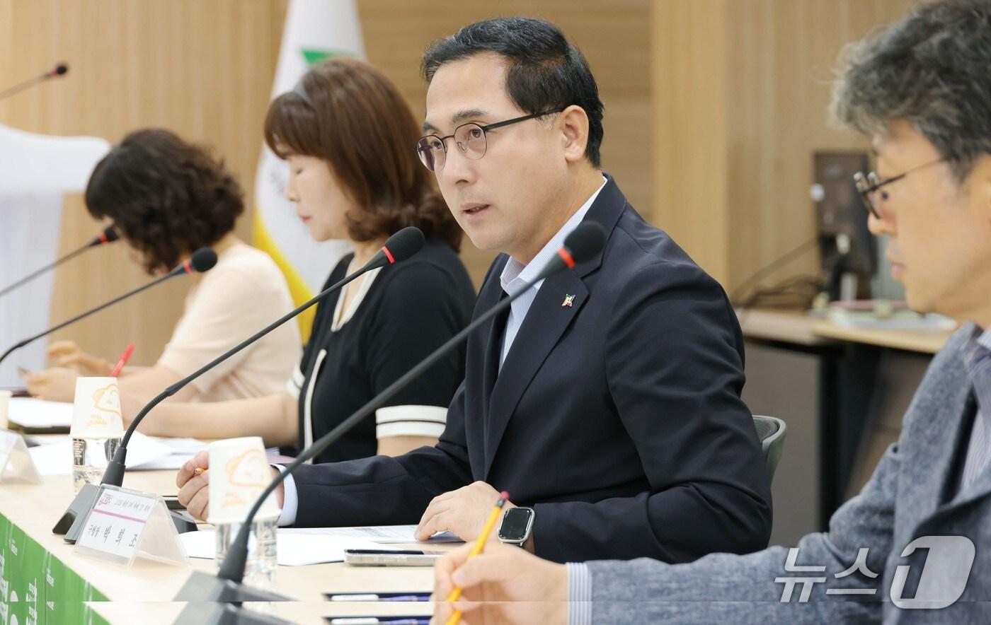 박희조 대전 동구청장이 대전0시축제 2차 TF 회의에서 발언하고 있다. (대전 동구 제공. 재판매 및 DB금지)/뉴스1