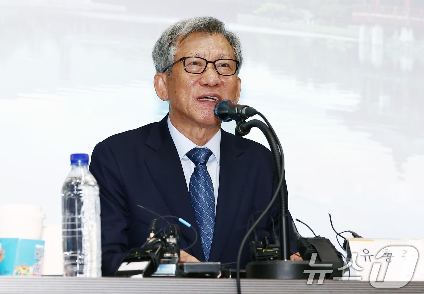 유홍준 국립중앙박물관장이 24일 서울 용산구 국립중앙박물관에서 열린 기자간담회에서 발언하고 있다. 2025.7.24/뉴스1 ⓒ News1 김민지 기자