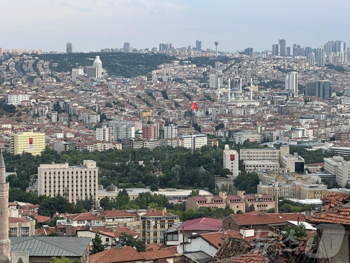 본문 이미지 - 튀크리예 수도 앙카라의 전경. 2025.7.15./뉴스1 ⓒ News1 이창규 기자