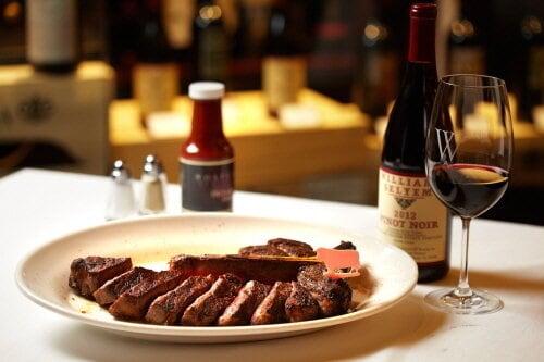 본문 이미지 -  울프강 스테이크하우스 코리아 포터하우스 스테이크 메뉴 이미지ⓒ 뉴스1 DB