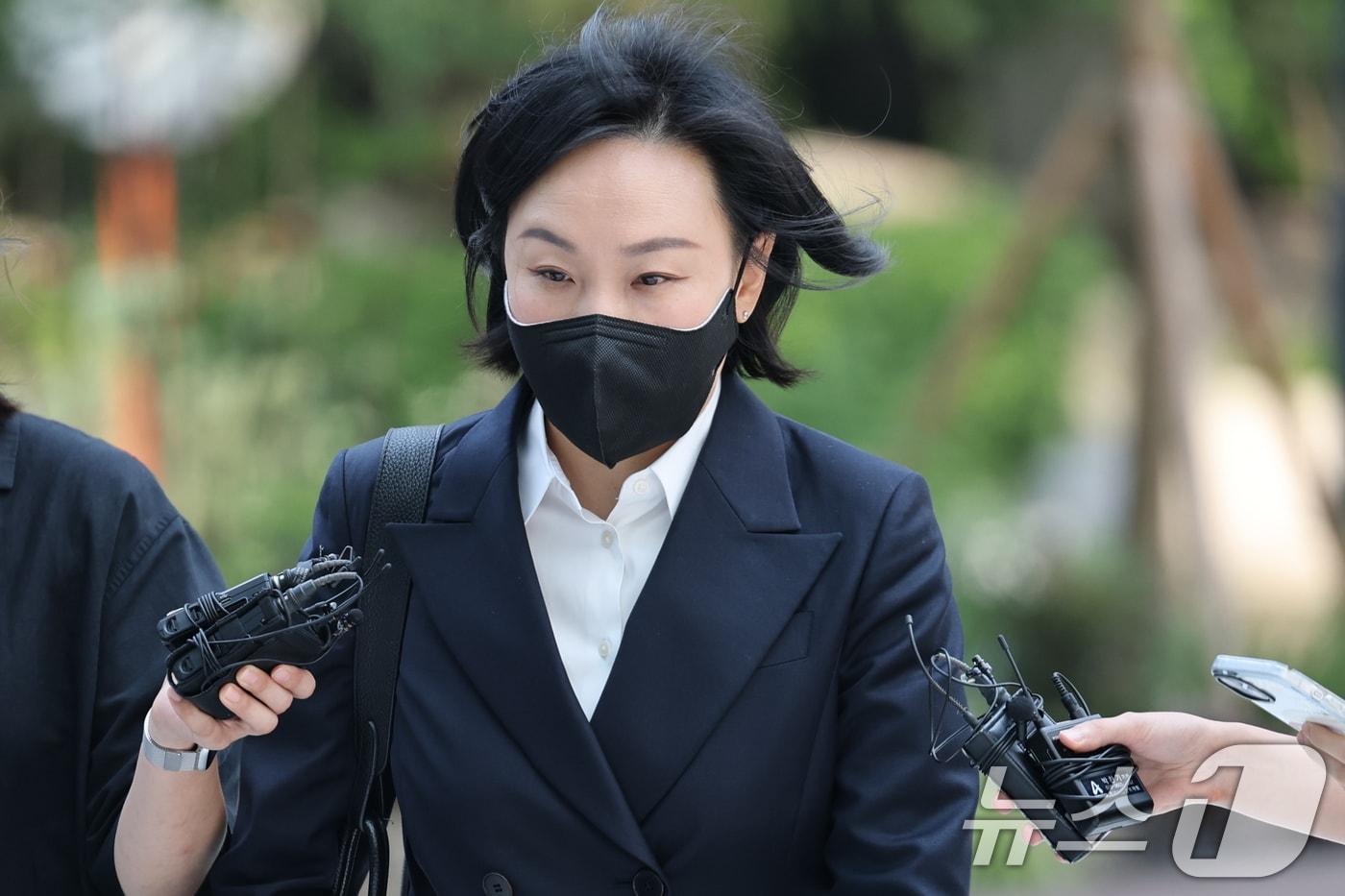 본문 이미지 - 김건희 여사의 '문고리 3인방' 중 한 명으로 지목된 유경옥 전 행정관. ⓒ 뉴스1