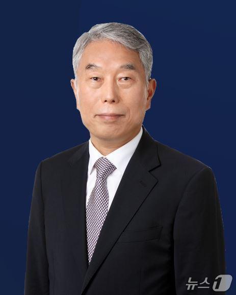 본문 이미지 - 포항 지진의 정신적 피해보상 소송 대리인으로 선임된 김창석 법무법인 로고스 대표 변호사 .&#40;포항시 제공, 재판매 및 DB금자&#41; 2025.7.25/뉴스1 