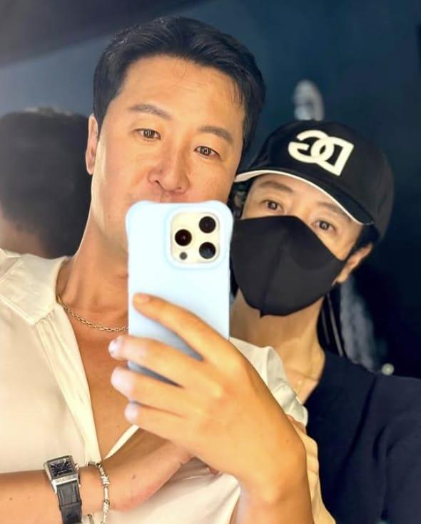 본문 이미지 - 김혜수 오제형/인스타그램 캡처