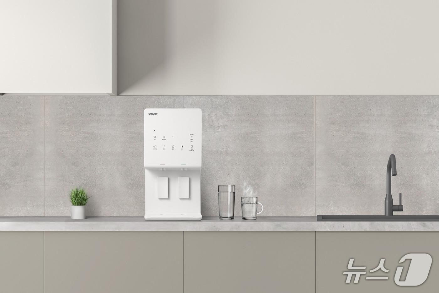 재생 플라스틱이 적용된 코웨이 정수기 엘리트(코웨이 제공)