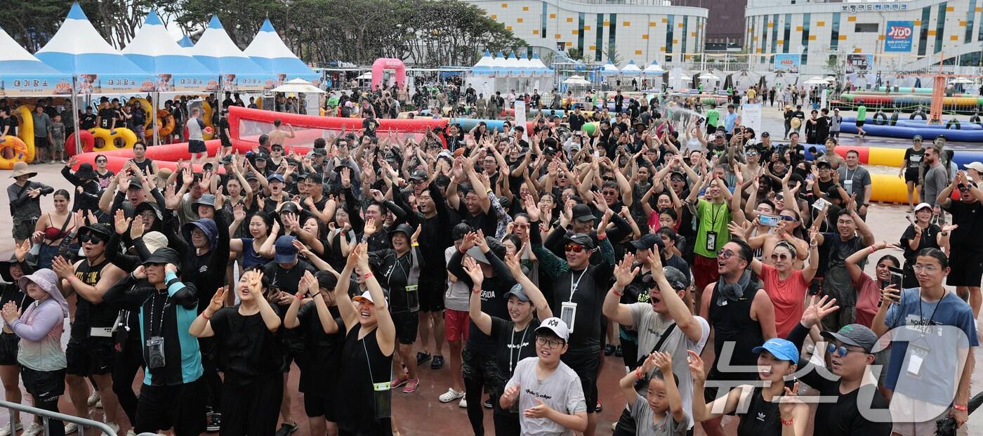 충남 보령 대천해수욕장 머드엑스포광장에서 열린 제28회 보령머드축제 현장. /뉴스1 ⓒ News1 김기태 기자