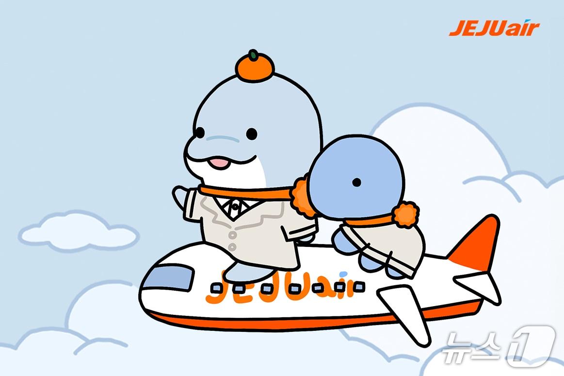본문 이미지 - 제주항공은 자체 캐릭터 '제코(JEJU+ECO)'와 힐링 공룡 캐릭터 '우주먼지'의 컬래버레이션 상품 3종을 출시한다고 28일 밝혔다. 
