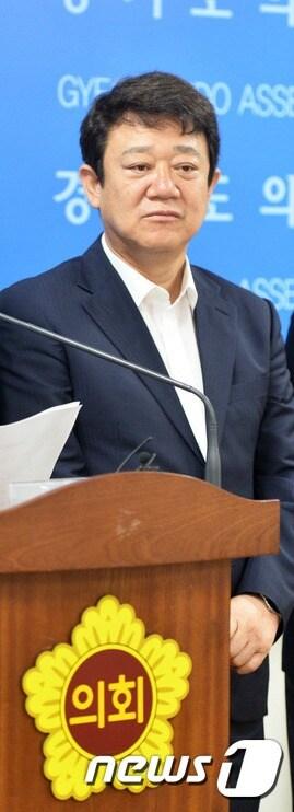 본문 이미지 - 최호 전 경기도의원. 2016.7.4/뉴스1 ⓒ News1