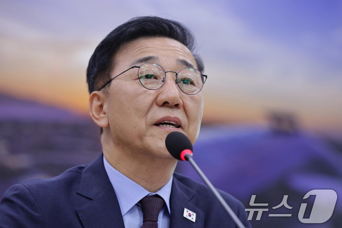 김윤덕 국토교통부 장관 후보자가 29일 오전 서울 여의도 국회 국토교통위원회에서 열린 인사청문회에서 의원 질의에 답변하고 있다. 2025.7.29/뉴스1 ⓒ News1 신웅수 기자