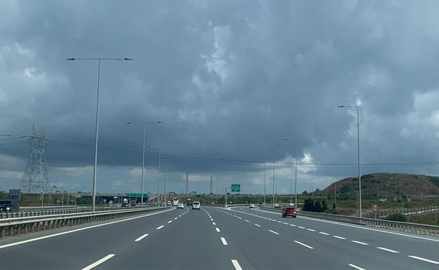 본문 이미지 -  튀르키예 O-7&#40;나카스-바삭세히르 노선&#41; 고속도로. /한국도로공사 제공