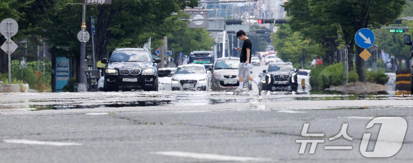 아지랑이(사진은 기사 내용과 무관함) / 뉴스1 ⓒ News1
