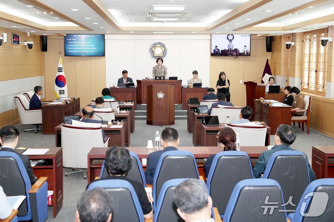 29일 태안군의회 본회의장에서 열린 제313회 태안군의회 임시회 모습(태안군의회 제공. 재판매 및 DB금지)2-25.7.29/뉴스1