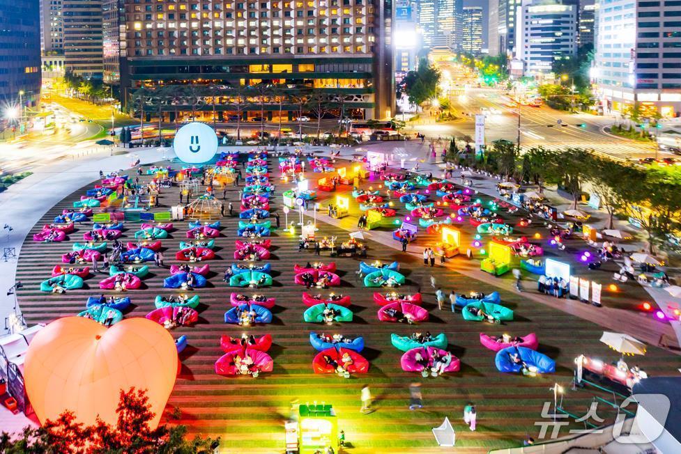 본문 이미지 -  서울야외도서관.(서울시 제공)