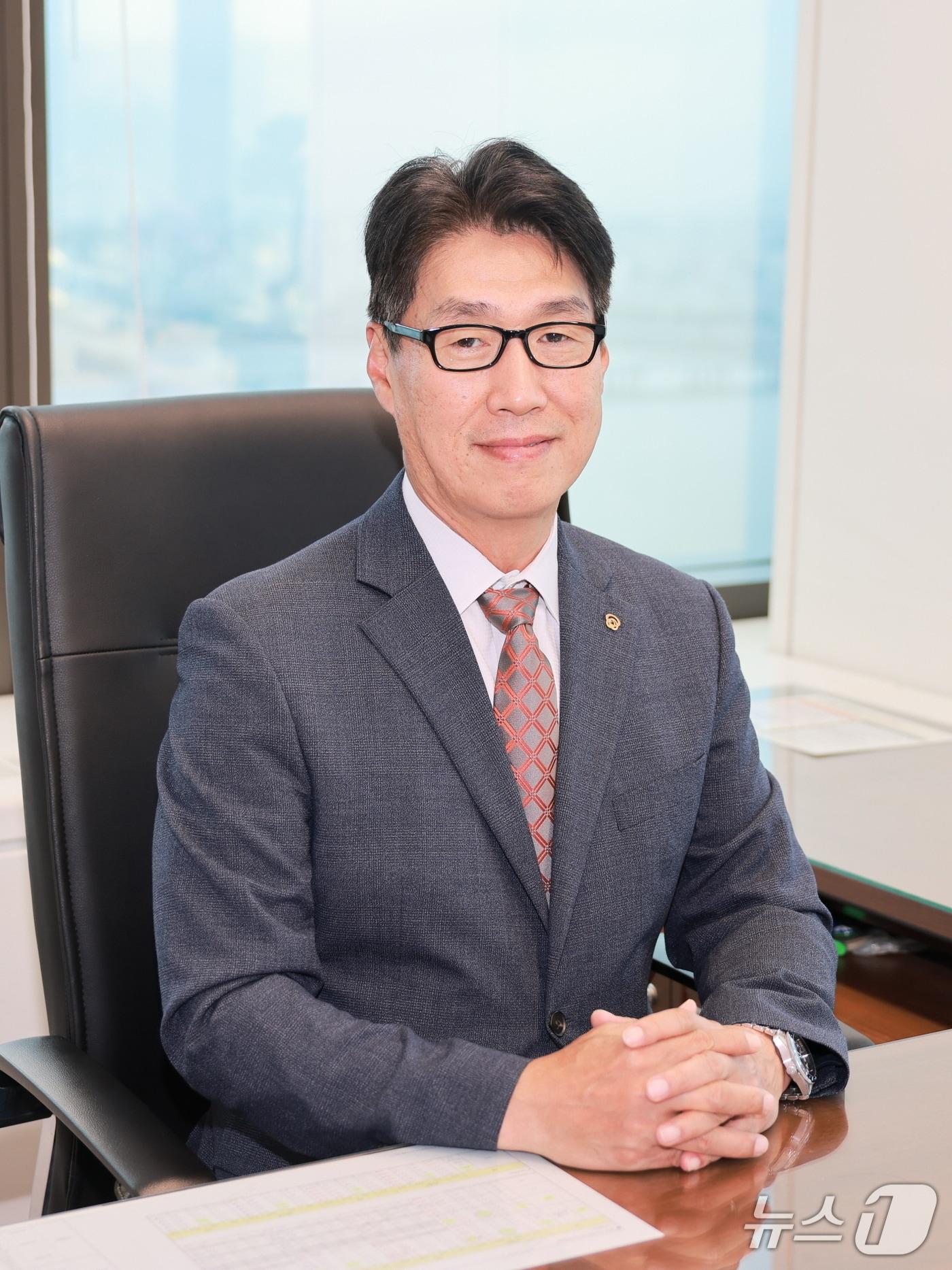 본문 이미지 - 한화생명금융서비스 최승영 대표이사 프로필/사진제공=한화생명