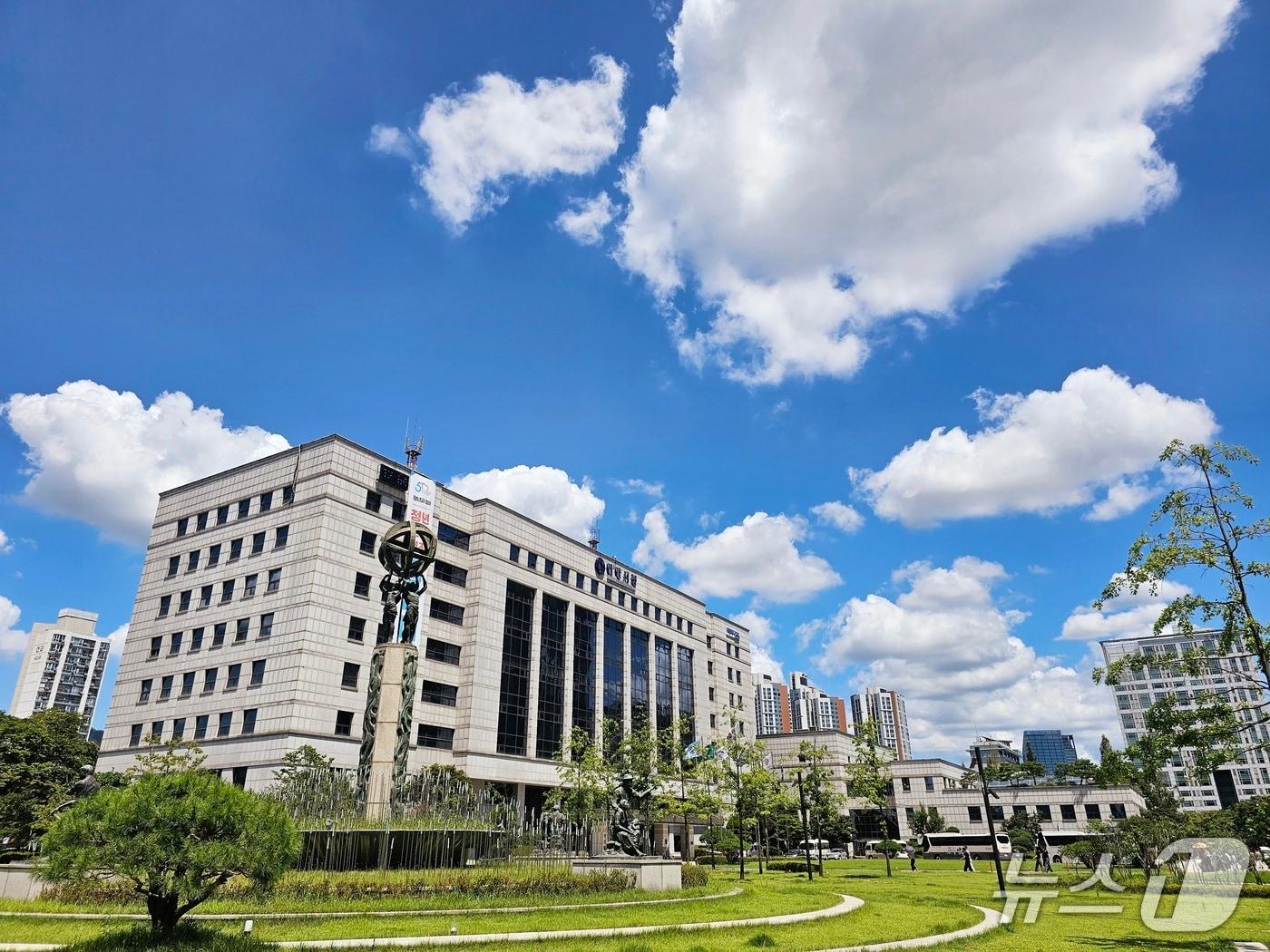 본문 이미지 - 안양시청 전경.&#40;안양시 제공. 재판매 및 DB금지&#41;/뉴스1