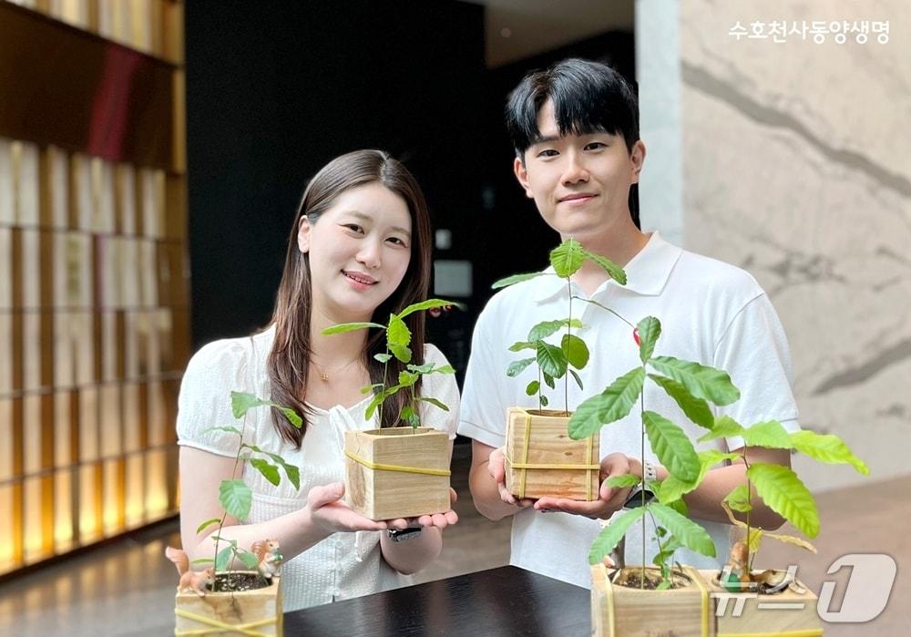 본문 이미지 - 동양생명, 푸르른 도시를 위한 ‘도토리 나무 키우기’ 캠페인/사진제공=동양생명