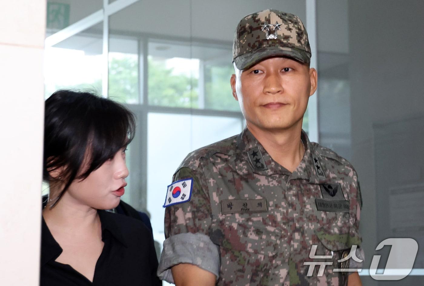 박진희 전 국방부 군사보좌관(육군 소장·현 육군 제56사단장)이 지난 7월 30일 서울 서초구 순직해병 특검(특별검사 이명현)으로 출석하고 있다./뉴스1 ⓒ News1 김명섭 기자