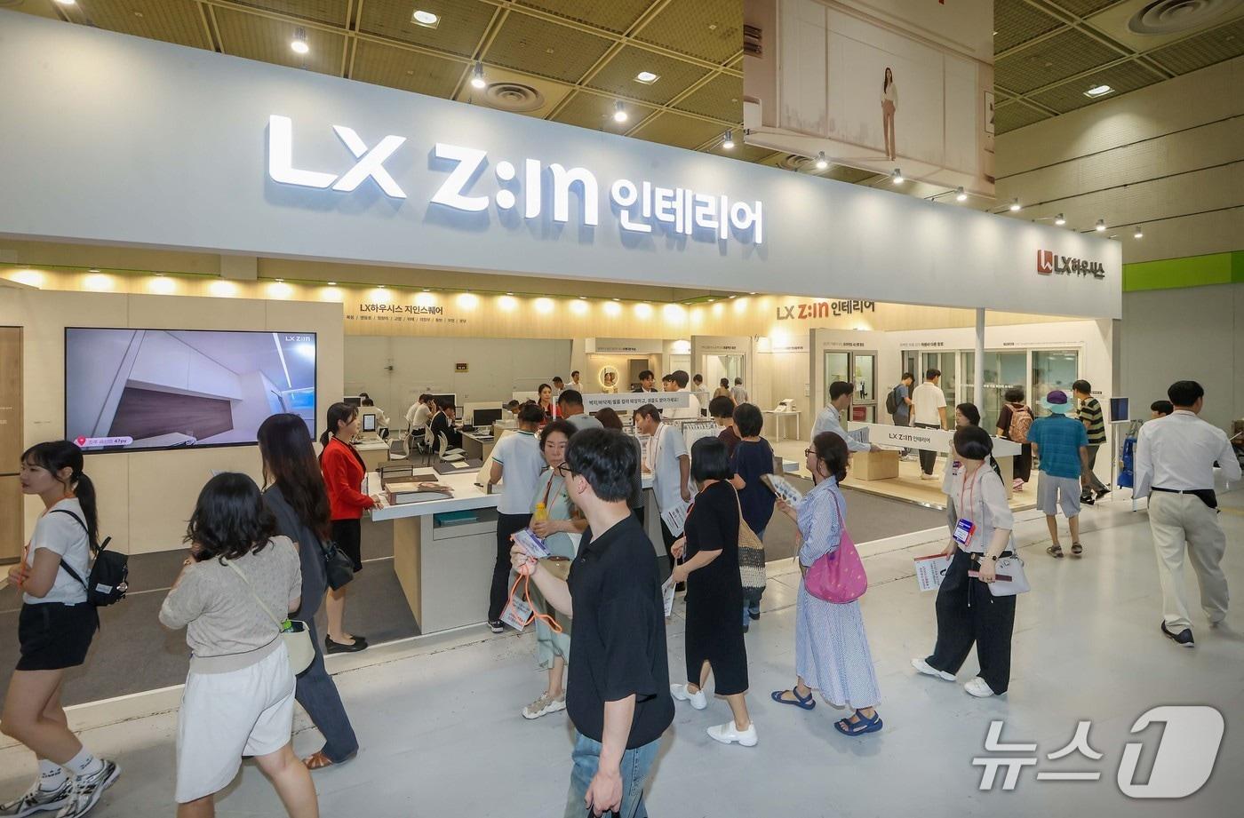 LX하우시스 2025 코리아빌드위크 부스 &#40;LX하우시스 제공. 재판매 및 DB금지&#41;