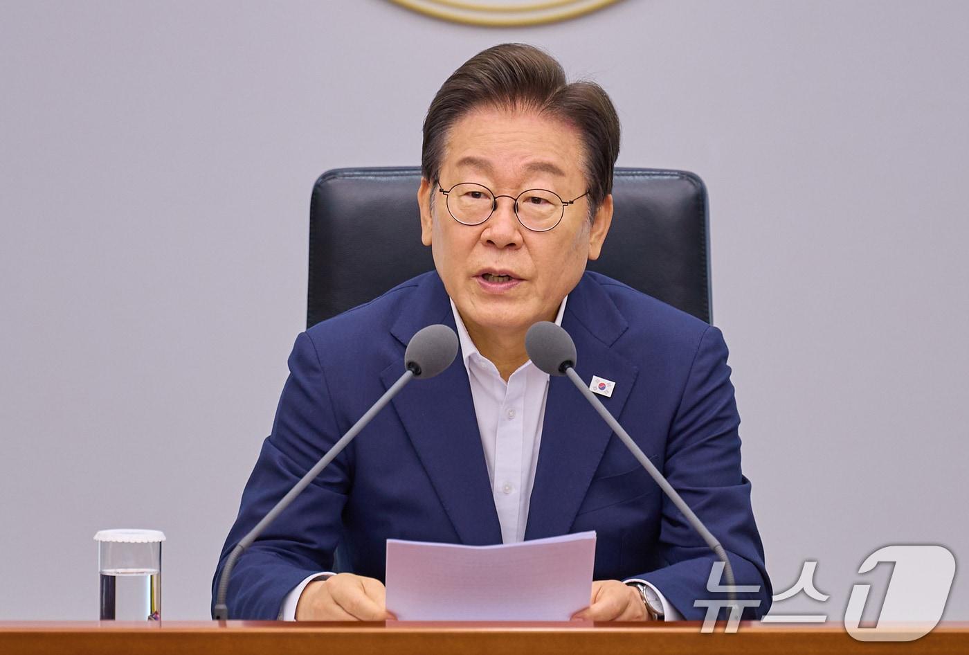 이재명 대통령이 30일 서울 용산 대통령실 청사에서 열린 비상경제점검 태스크 포스(TF) 3차 회의에서 발언을 하고 있다. (대통령실 제공. 재판매 및 DB금지) 2025.7.30/뉴스1 ⓒ News1 이재명 기자