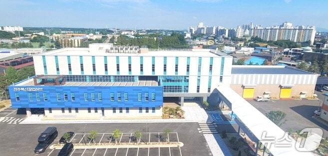 본문 이미지 - 전주혁신창업허브 성장동 전경/뉴스1