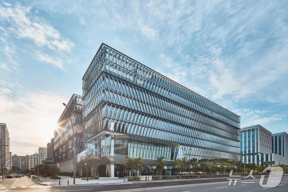 본문 이미지 - 넥센타이어 마곡 중앙연구소 더넥센유니버시티&#40;THE NEXEN univerCITY&#41; 