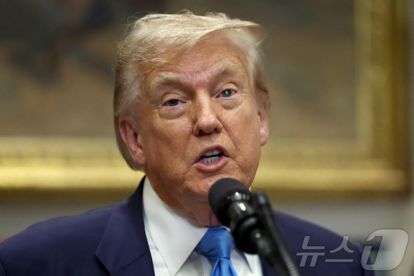 도널드 트럼프 미국 대통령이 30일&#40;현지시간&#41; 미국 워싱턴DC 백악관에서 열린 퇴역 군인 주택 융자 프로그램 개혁법 서명식에서 최근 진행 중인 관세 협상에 대해 설명하고 있다. 2025.07.30. ⓒ 로이터=뉴스1 ⓒ News1 류정민 특파원