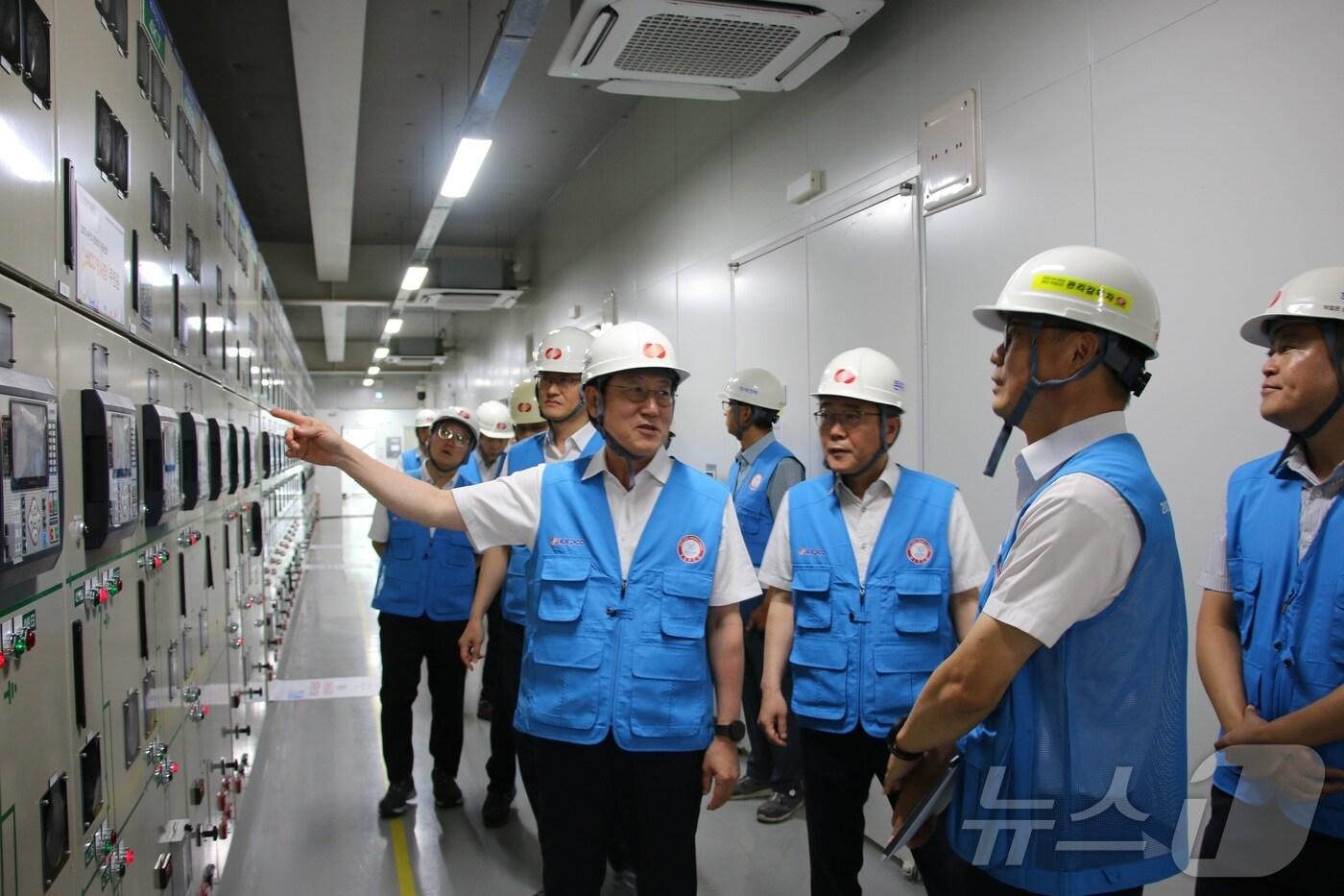 한전, APEC 정상회의 전력설비 점검.(한전제공, 재배포 및 DB 금지) /뉴스1