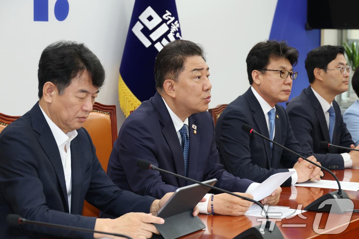 김병기 더불어민주단 대표 직무대행 겸 원내대표가 31일 오전 서울 여의도 국회에서 열린 정책조정회의에서 발언하고 있다. 2025.7.31/뉴스1 ⓒ News1 이광호 기자