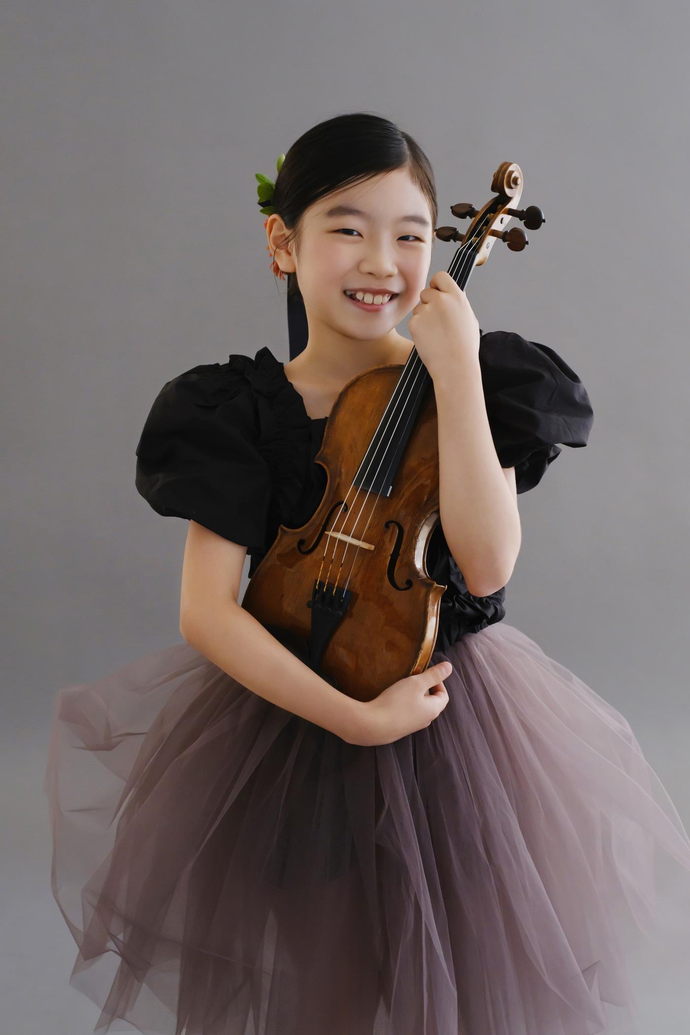 본문 이미지 - 바이올리니스트 김연아(서울시향 제공)