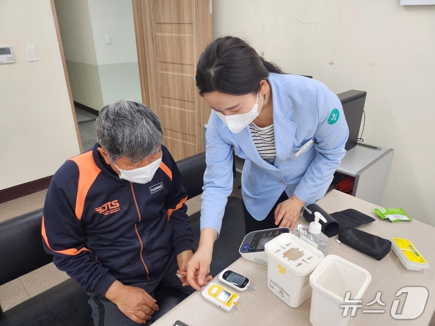 본문 이미지 - 전북 임실군 보건의료원이 오는 8월 1~14일 고혈압, 당뇨 등 만성질환자를 대상으로 하반기 고고당 센터를 운영한다.&#40;임실군제공. 재판매 및 DB금지&#41;2025.7.31/뉴스1