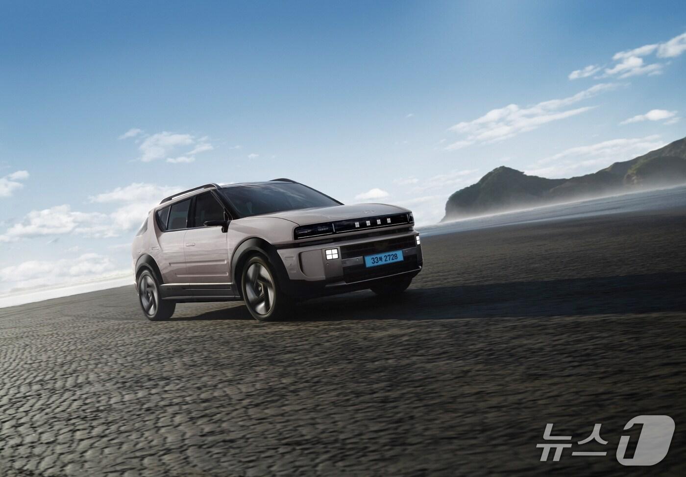  현대자동차의 수소전기차 &#39;디 올 뉴 넥쏘&#39;는 한국자동차기자협회가 뽑은 2025년 7월의 차로 선정됐다.&#40;차기자협회 제공&#41;  