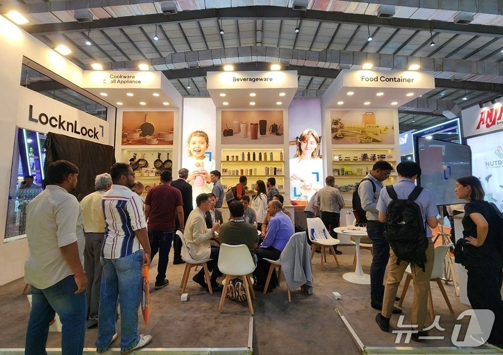 본문 이미지 - 락앤락이 인도 최대 홈·라이프스타일 전시회 'HGH India'에 참가했다. (락앤락 제공)
