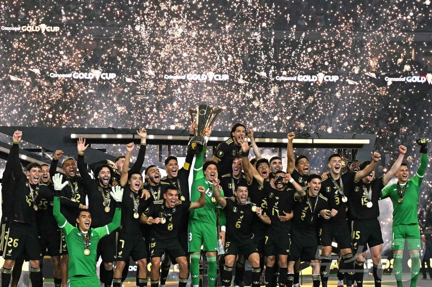 골드컵 정상에 오른 멕시코.  ⓒ AFP=뉴스1