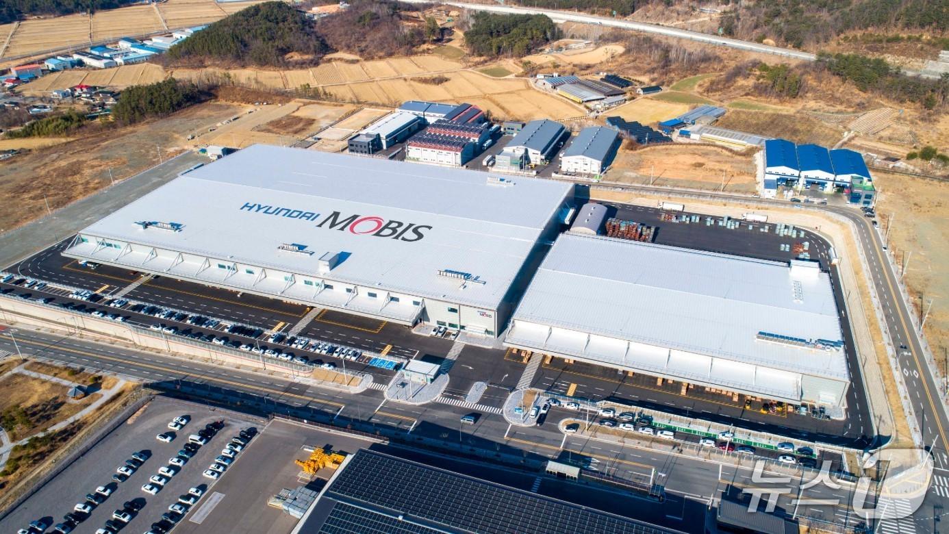 본문 이미지 - 현대모비스 영남 물류센터 전경.(자료사진) 
