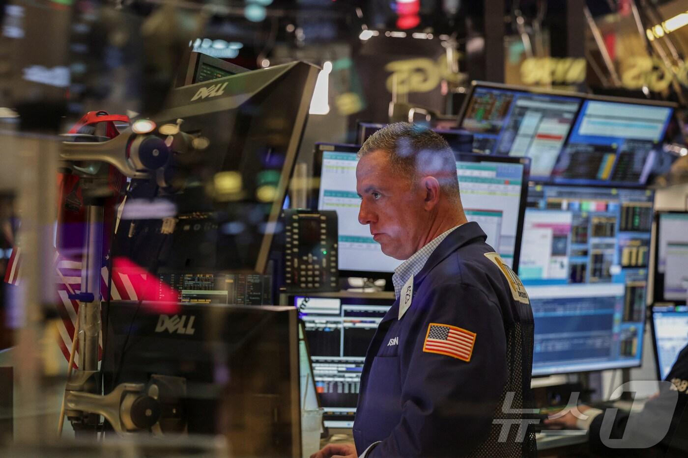 뉴욕증권거래소 트레이더 ⓒ 로이터=뉴스1