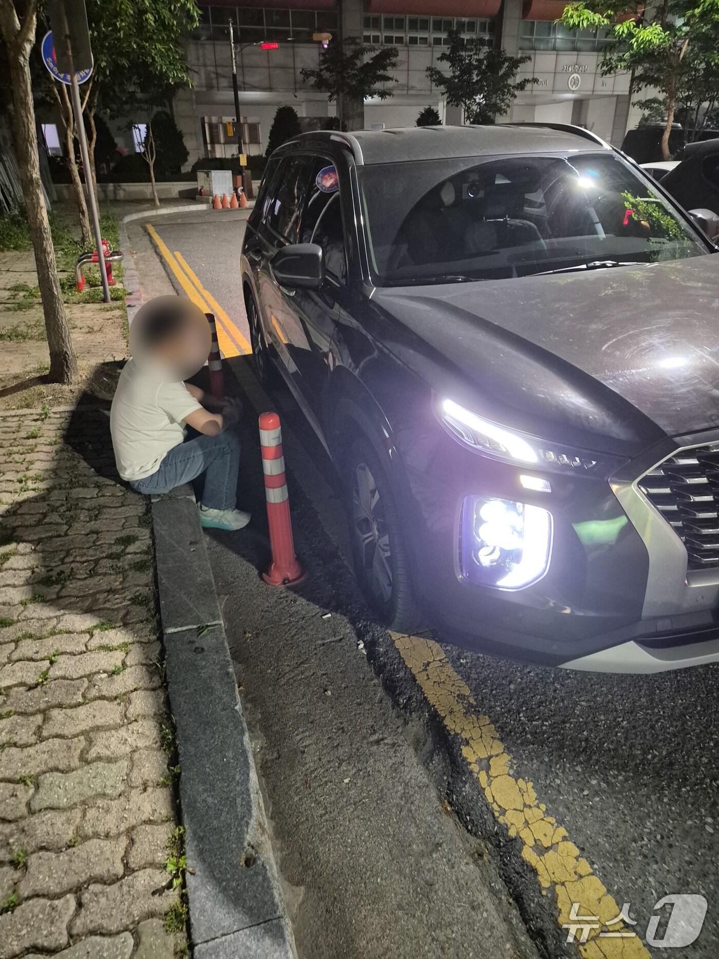 본문 이미지 -  경찰관에게 쫓기다 결국 붙잡힌 음주운전자(대전경찰청 제공) /뉴스1