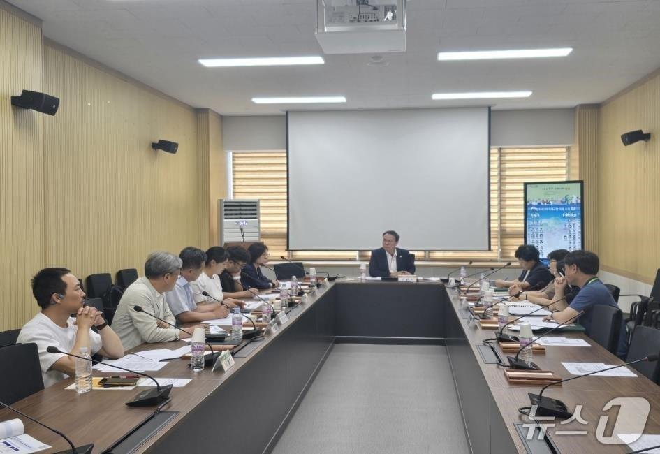 본문 이미지 - 청주시 장애인기업 정책간담회 진행 사진 (장기종 제공)