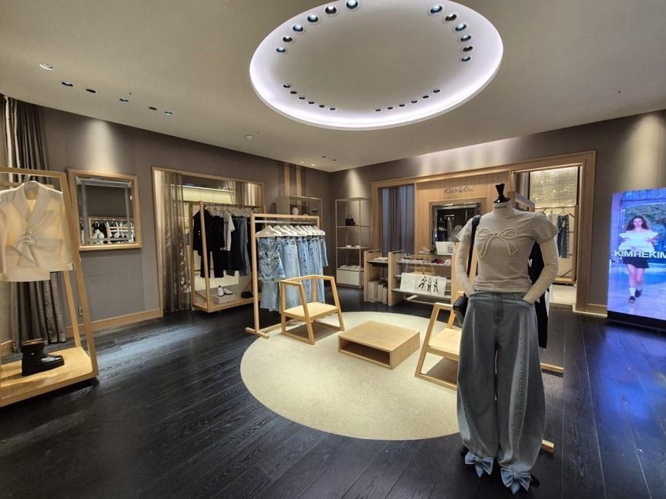 본문 이미지 - K-럭셔리 '김해김' 입점(신세계면세점 제공)