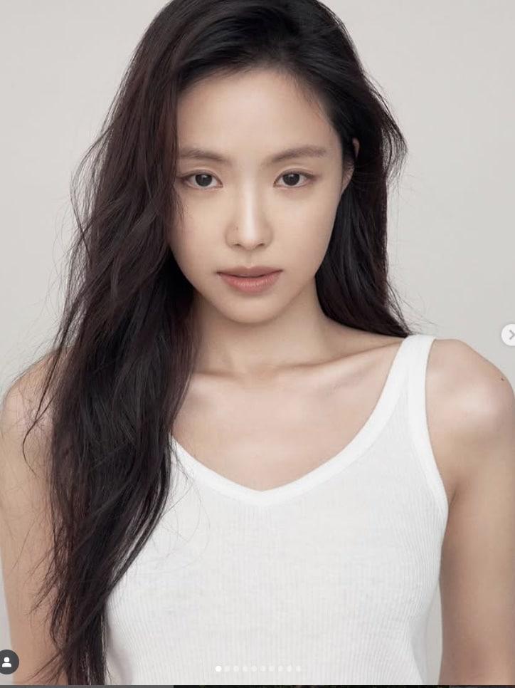 본문 이미지 - 손나은 인스타그램 캡처