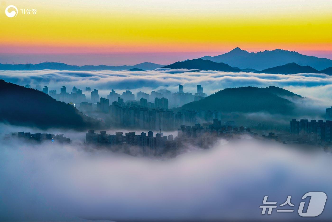  기상·기후 사진 공모 수상작(제주도 제공. 재판매 및 DB금지)/뉴스1