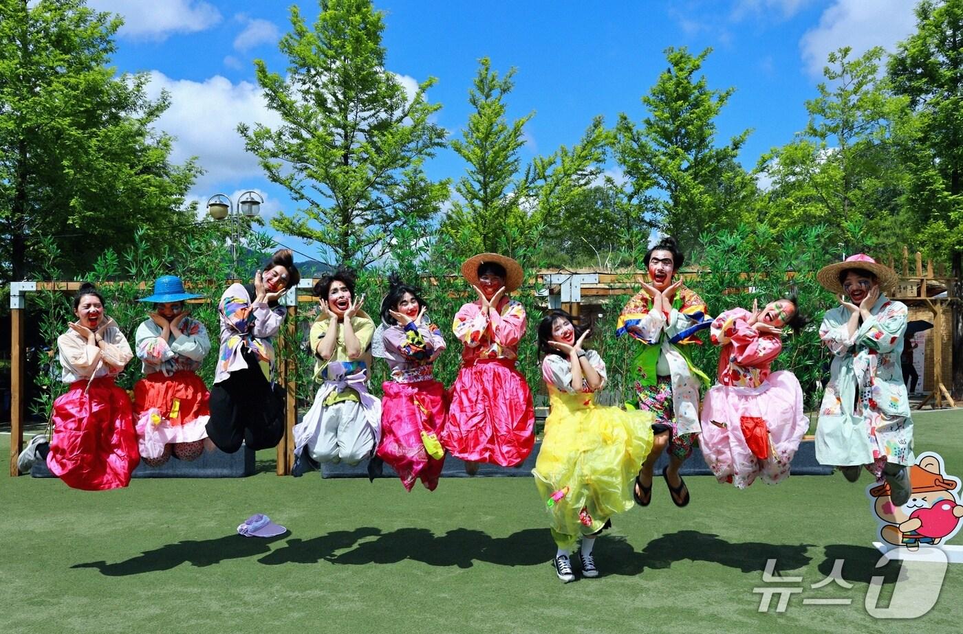 22회 전국품바사진촬영대회 금상작 '공주는 외로워'(음성군 제공. 재판매 및 DB금지)뉴스1 