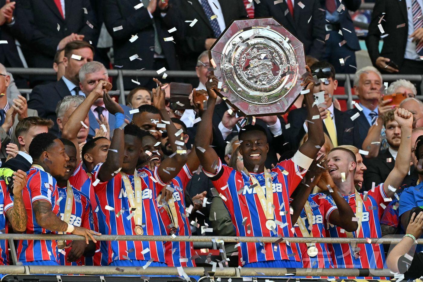 커뮤니티 실드에서 우승한 크리스털 팰리스ⓒ AFP=뉴스1