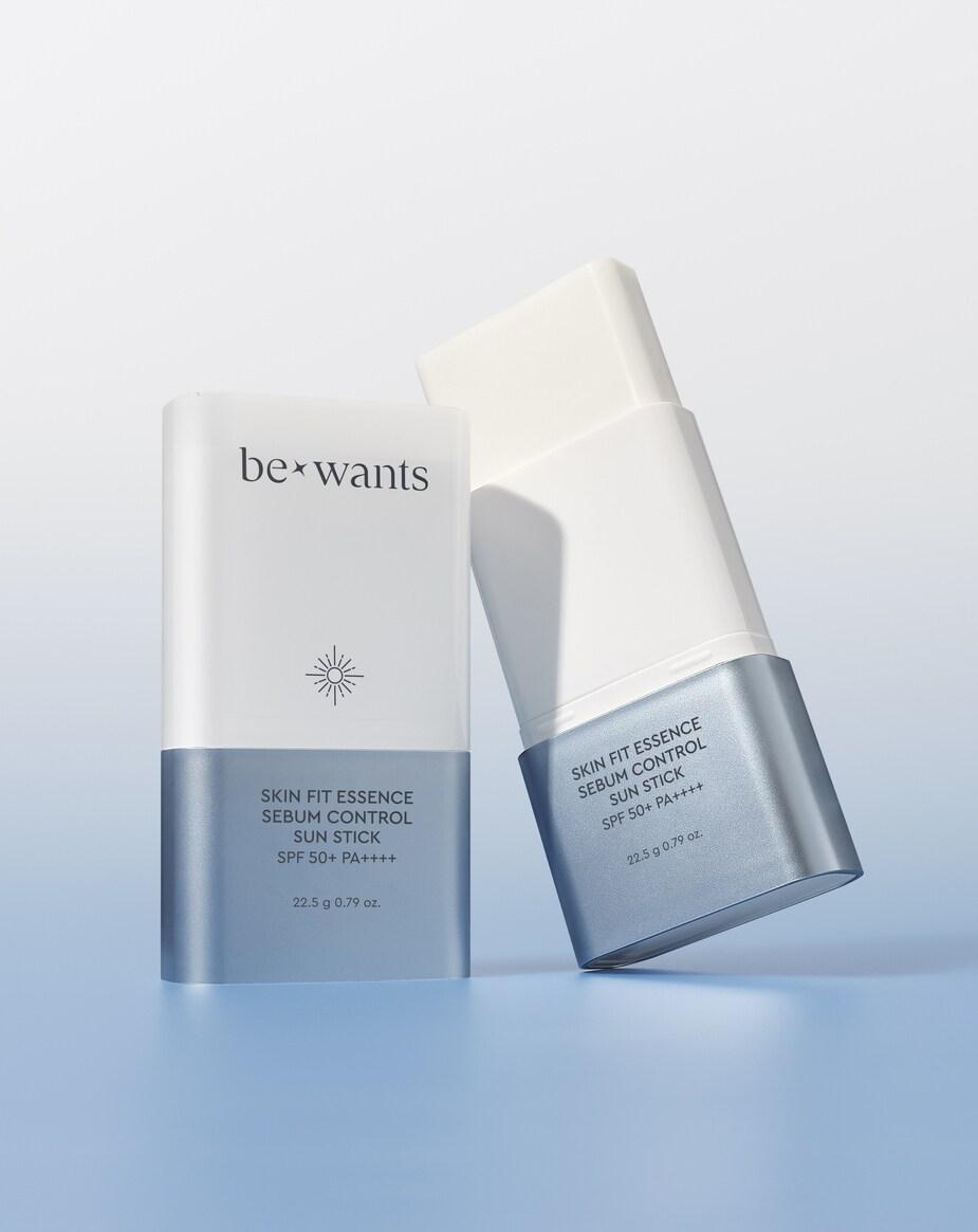 본문 이미지 - HK이노엔 비원츠가 '스킨핏 에센스 세범 컨트롤 선스틱'을 출시했다.(HK이노엔 제공)/뉴스1