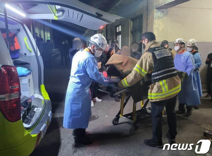 본문 이미지 - 2022년 9월 14일 오전 강원 태백 장성광업소의 장성갱도 내 직원 1명이 매몰돼 숨지는 사고가 발생했다. 2022.9.15/뉴스1 ⓒ News1 신관호 기자